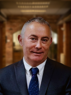 Ruthin - Mike Wellington